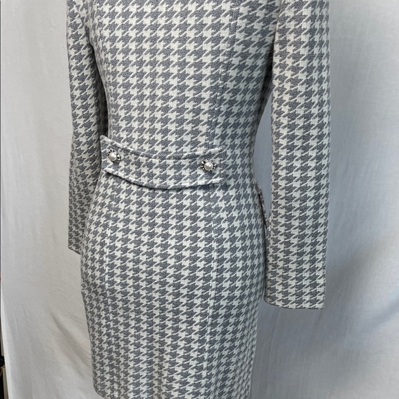 ST. JOHN fox fur Houndstooth Long Coat silver mabe pearl buttons white grey knit - Picture 3 of 17